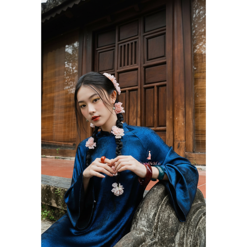 Modern Ao Dai Women Blue Velvet Sparkle Long Sleeves